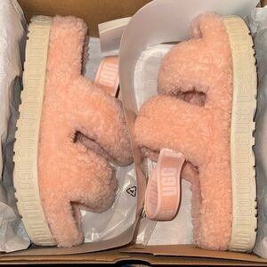 UGG Blush Fluffy Slides